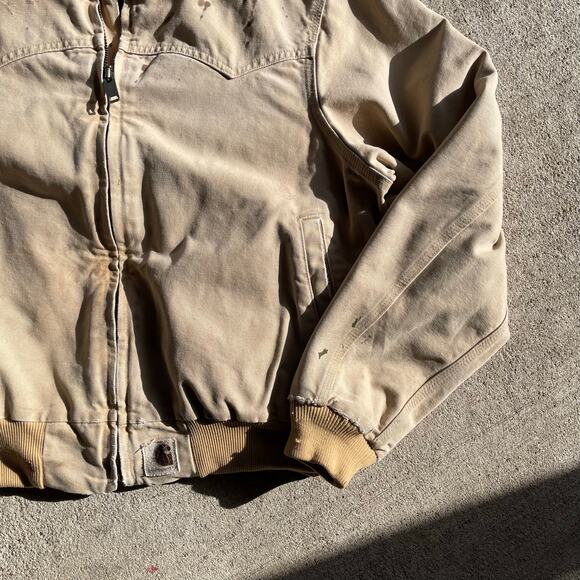 90’s Carhartt Santa Fe Tan Thrashed Jacket - Picture 3 of 5
